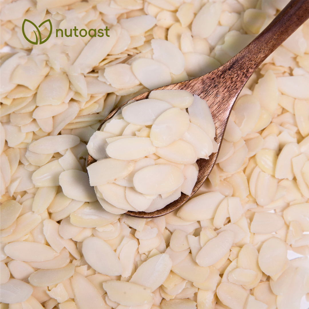 Nutoast Wholesale Chopped& Sliced Almond, Raw - Image 2