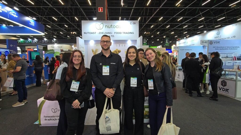 Nutoast with industry visitors at Fi South America 2026.