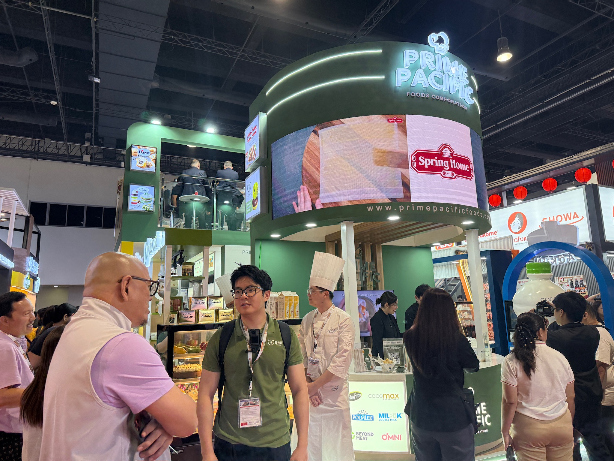 The Prime Pacific Foods exhibition area with Nutoast representatives at WOFEX 2026.